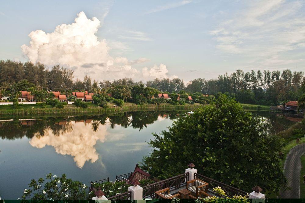 Banyan Tree Spa Sanctuary Pantai Bang Tao Bagian luar foto