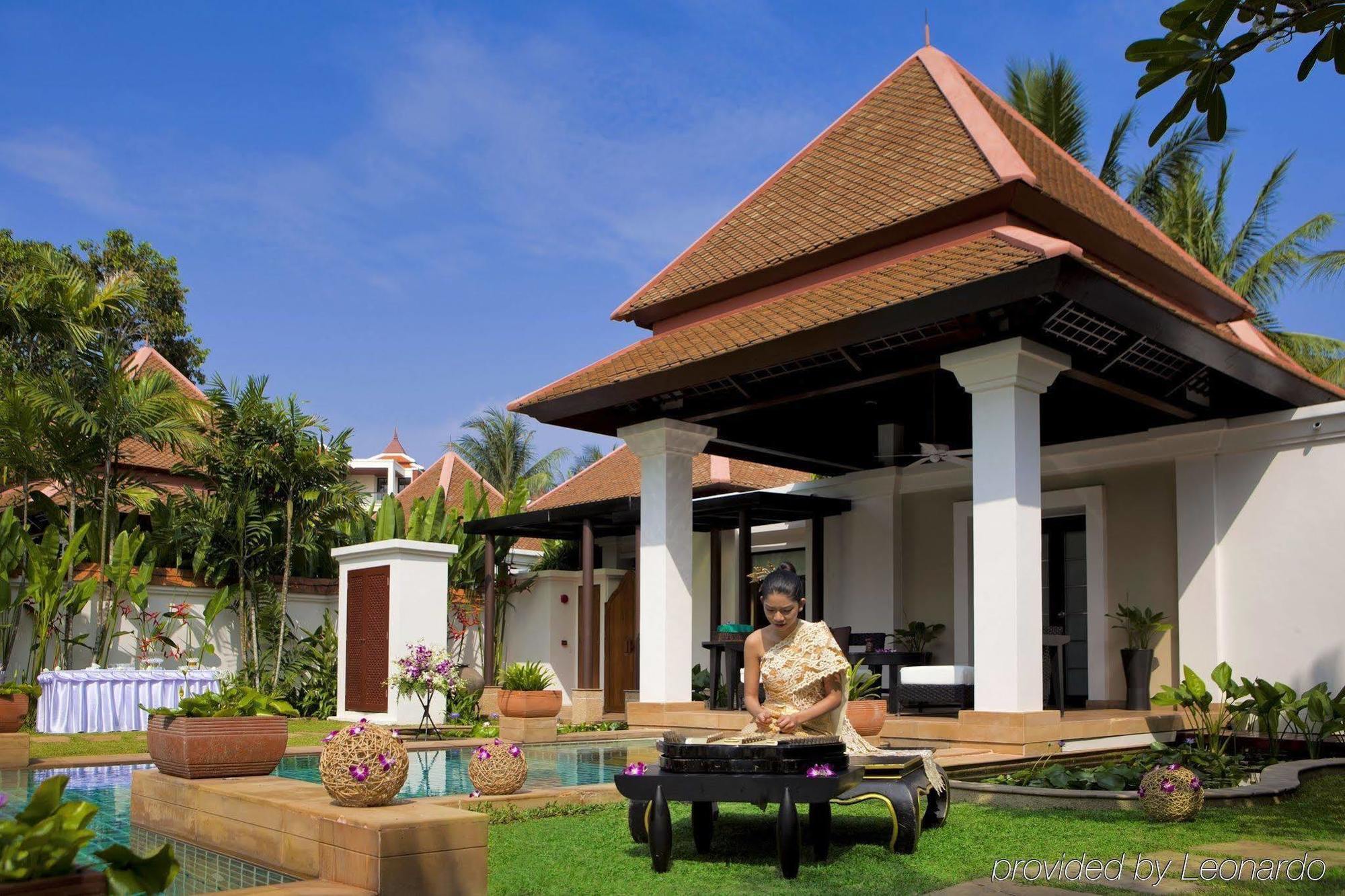 Banyan Tree Spa Sanctuary Pantai Bang Tao Bagian luar foto